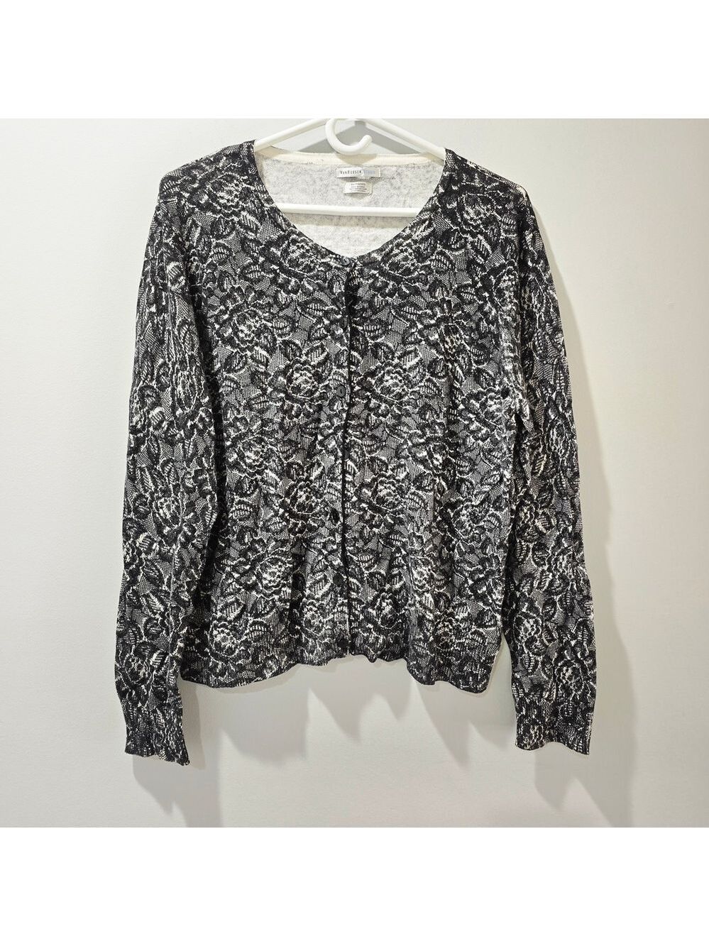 Van Heusen Studio Women's Cardigan Sweater Size XL